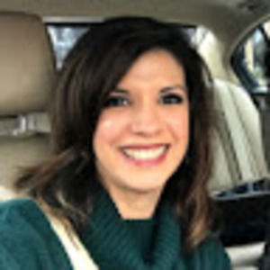 Meet your Posher, Claudia